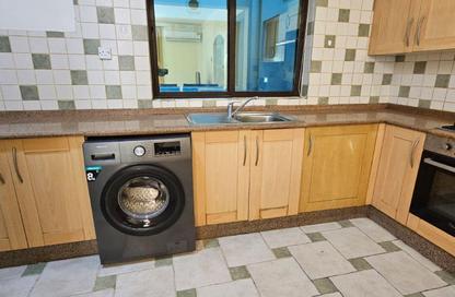 Apartment - 2 Bedrooms - 2 Bathrooms for rent in Al Juffair - Capital Governorate