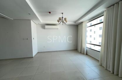 Apartment - 2 Bedrooms - 3 Bathrooms for rent in Janabiya - Northern Governorate Apartment - 2 Bedrooms - 3 Bathrooms for rent in Janabiya - Northern Governorate