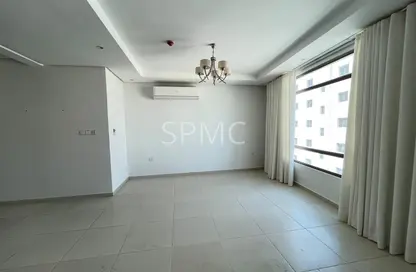 Apartment - 2 Bedrooms - 3 Bathrooms for rent in Janabiya - Northern Governorate Apartment - 2 Bedrooms - 3 Bathrooms for rent in Janabiya - Northern Governorate
