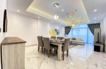 Apartment - 2 Bedrooms - 3 Bathrooms for rent in Al Juffair - Capital Governorate