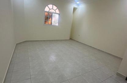 Apartment - 2 Bedrooms - 2 Bathrooms for rent in Jurdab - Central Governorate