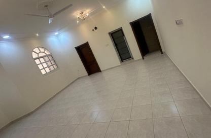 Apartment - 2 Bedrooms - 2 Bathrooms for rent in Jurdab - Central Governorate