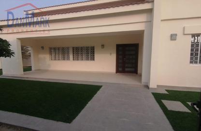 Villa - 3 - 3 for rent in Manama Downtown - Manama - Capital Governorate