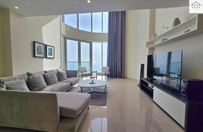 Duplex - 1 Bedroom - 2 Bathrooms for rent in Al Juffair - Capital Governorate