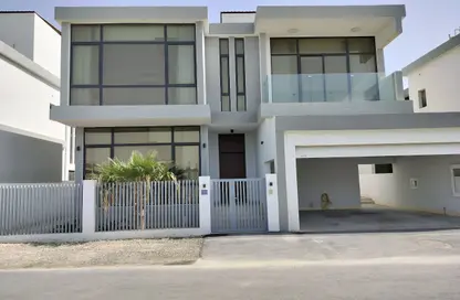Villa - 4 Bedrooms - 5 Bathrooms for rent in Janabiya - Northern Governorate