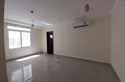 Apartment - 2 Bedrooms - 2 Bathrooms for rent in Janabiya - Northern Governorate