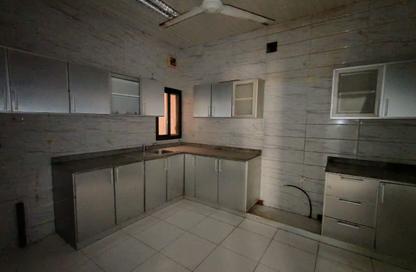 Apartment - 3 Bedrooms - 3 Bathrooms for rent in Busaiteen - Muharraq Governorate