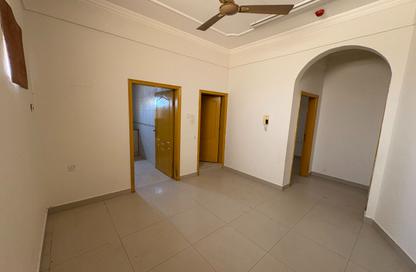 Apartment - 2 Bedrooms - 1 Bathroom for rent in Bu Kowarah - Riffa - Southern Governorate Apartment - 2 Bedrooms - 1 Bathroom for rent in Bu Kowarah - Riffa - Southern Governorate