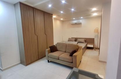 Apartment - Studio - 1 for rent in Seef - Capital Governorate