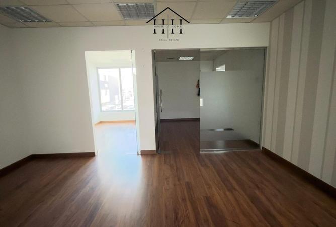 996255 - Property Image 2