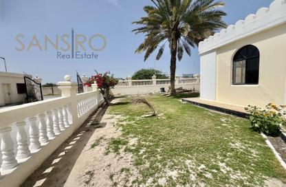 Villa - 4 Bedrooms - 4 Bathrooms for rent in Janabiya - Northern Governorate