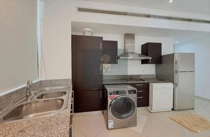 Apartment - 1 Bedroom - 2 Bathrooms for sale in Al Juffair - Capital Governorate