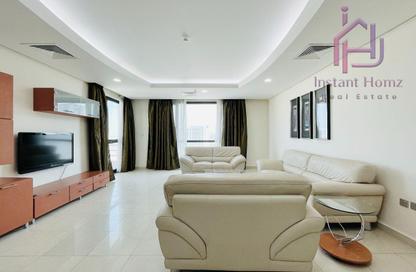 Apartment - 4 Bedrooms - 3 Bathrooms for rent in Al Juffair - Capital Governorate