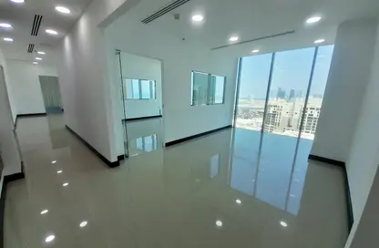 مكتب - استوديو - 2 حمامات للايجار في السيف - محافظة العاصمة