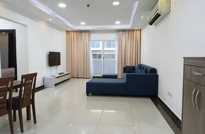 Apartment - 2 Bedrooms - 2 Bathrooms for rent in Busaiteen - Muharraq Governorate