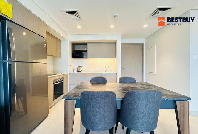 52037932 - Property Image 2