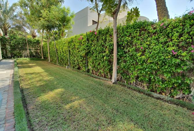 53268563 - Property Image 2