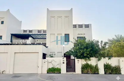 Villa - 5 Bedrooms - 6 Bathrooms for sale in Al Noor - Diyar Al Muharraq - Muharraq Governorate