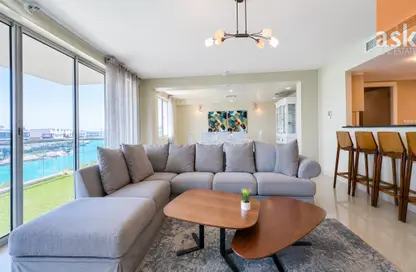 Apartment - 4 Bedrooms - 4 Bathrooms for rent in Tala Island - Amwaj Islands - Muharraq Governorate