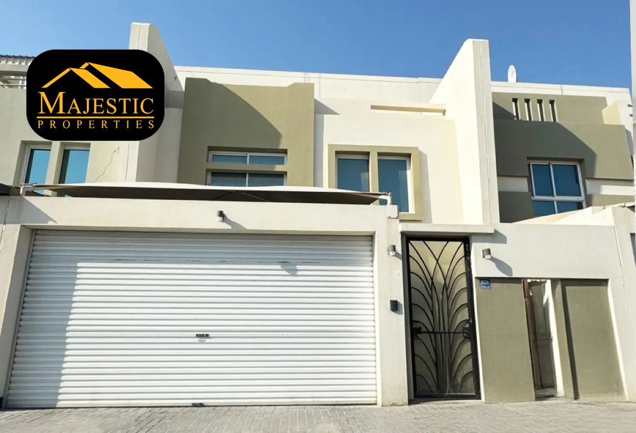 52905930 - Property Main Image
