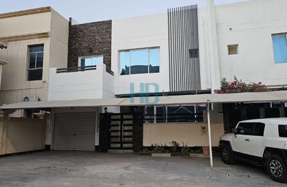 Villa - 4 Bedrooms - 6 Bathrooms for sale in Hidd - Muharraq Governorate