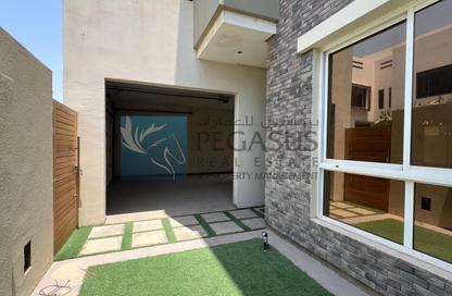 Villa - 4 Bedrooms - 5 Bathrooms for rent in Janabiya - Northern Governorate