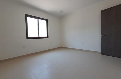 Staff Accommodation - Studio - 7+ Bathrooms for rent in Tubli - Central Governorate