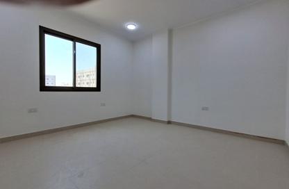 Staff Accommodation - Studio - 7+ Bathrooms for rent in Tubli - Central Governorate