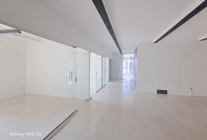 55861669 - Property Main Image