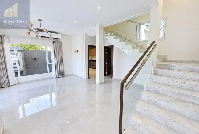 57264704 - Property Image 2