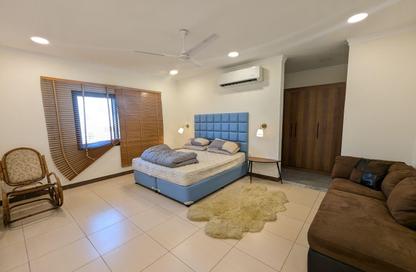 Apartment - 2 Bedrooms - 2 Bathrooms for rent in Janabiya - Northern Governorate