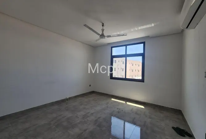 57522769 - Property Image 3