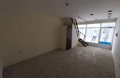 Shop - Studio for rent in Bu Kowarah - Riffa - Southern Governorate