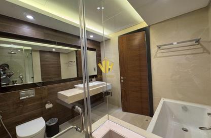 Apartment - 3 Bedrooms - 5 Bathrooms for rent in Al Juffair - Capital Governorate