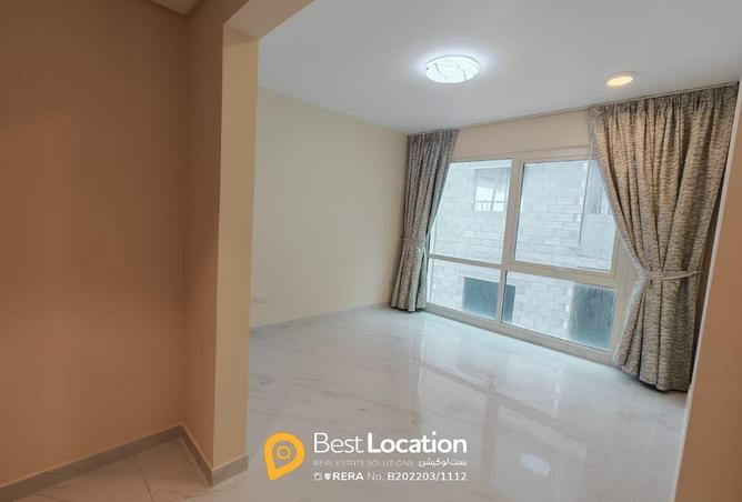 53032570 - Property Image 2