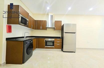 Apartment - 2 Bedrooms - 2 Bathrooms for rent in Al Burhama - Manama - Capital Governorate