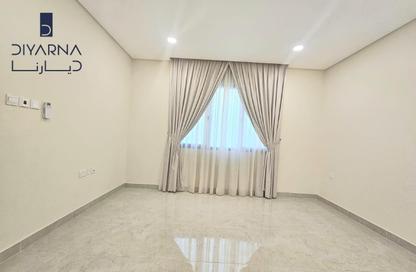 Apartment - 2 Bedrooms - 2 Bathrooms for rent in Al Burhama - Manama - Capital Governorate