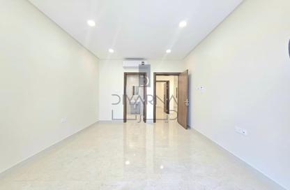 Apartment - 2 - 2 for rent in Al Burhama - Manama - Capital Governorate Apartment - 2 - 2 for rent in Al Burhama - Manama - Capital Governorate