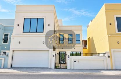 Villa - 4 - 7 for sale in Janabiya - Northern Governorate