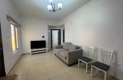Apartment - 1 Bedroom - 1 Bathroom for rent in Maqabah - Northern Governorate