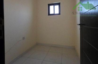 Apartment - 3 Bedrooms - 3 Bathrooms for rent in Hidd - Muharraq Governorate Apartment - 3 Bedrooms - 3 Bathrooms for rent in Hidd - Muharraq Governorate
