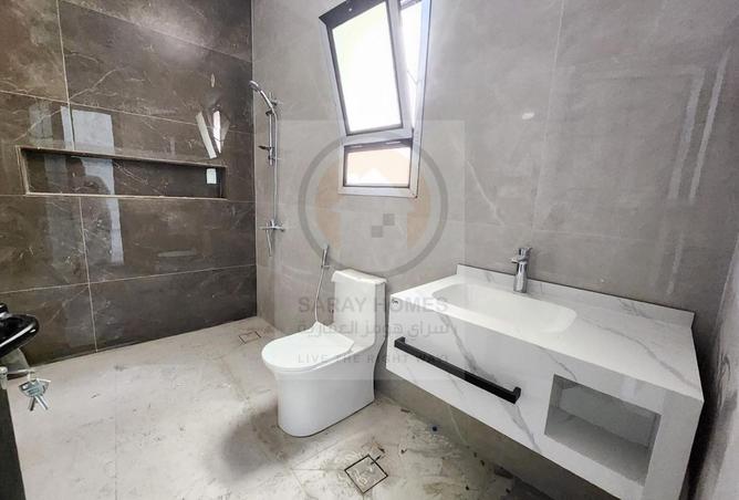 56300609 - Property Image 3