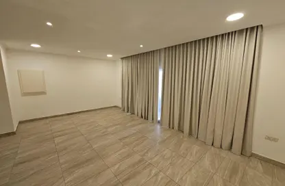 Apartment - 2 Bedrooms - 3 Bathrooms for rent in Saar - Northern Governorate