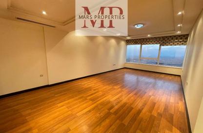 Apartment - 2 Bedrooms - 3 Bathrooms for rent in Abraj Al Lulu - Manama - Capital Governorate