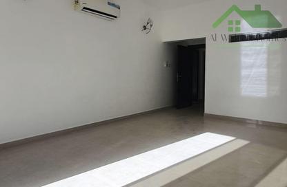 Apartment - 2 Bedrooms - 3 Bathrooms for rent in Hidd - Muharraq Governorate Apartment - 2 Bedrooms - 3 Bathrooms for rent in Hidd - Muharraq Governorate