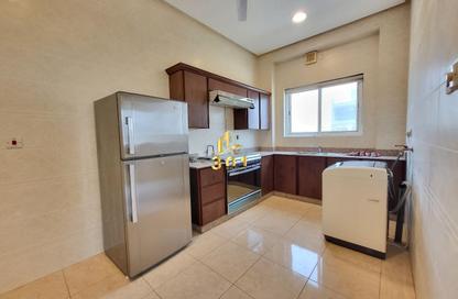 Apartment - 2 Bedrooms - 2 Bathrooms for rent in Janabiya - Northern Governorate