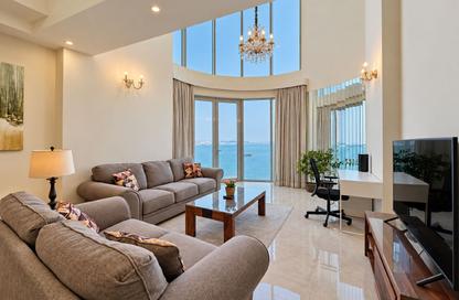 Apartment - 1 - 2 for rent in Al Juffair - Capital Governorate