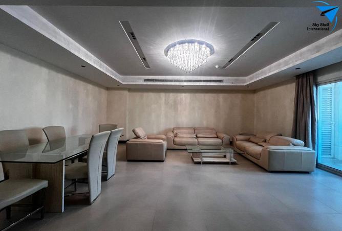 998438 - Property Image 3