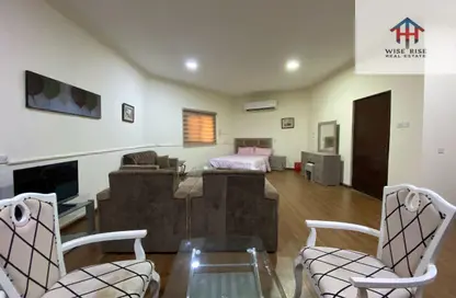 Apartment - Studio - 1 Bathroom for rent in Mahooz - Manama - Capital Governorate