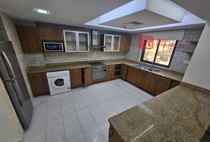 993659 - Property Image 3